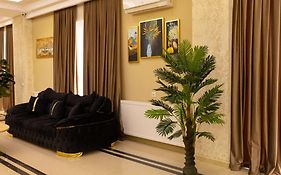 Hotel Grand Palace
